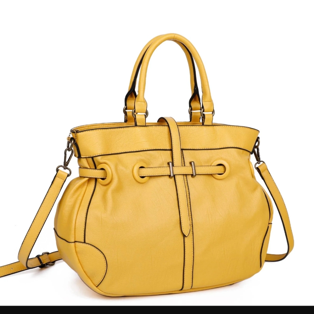 Chic Yellow Tote Bag